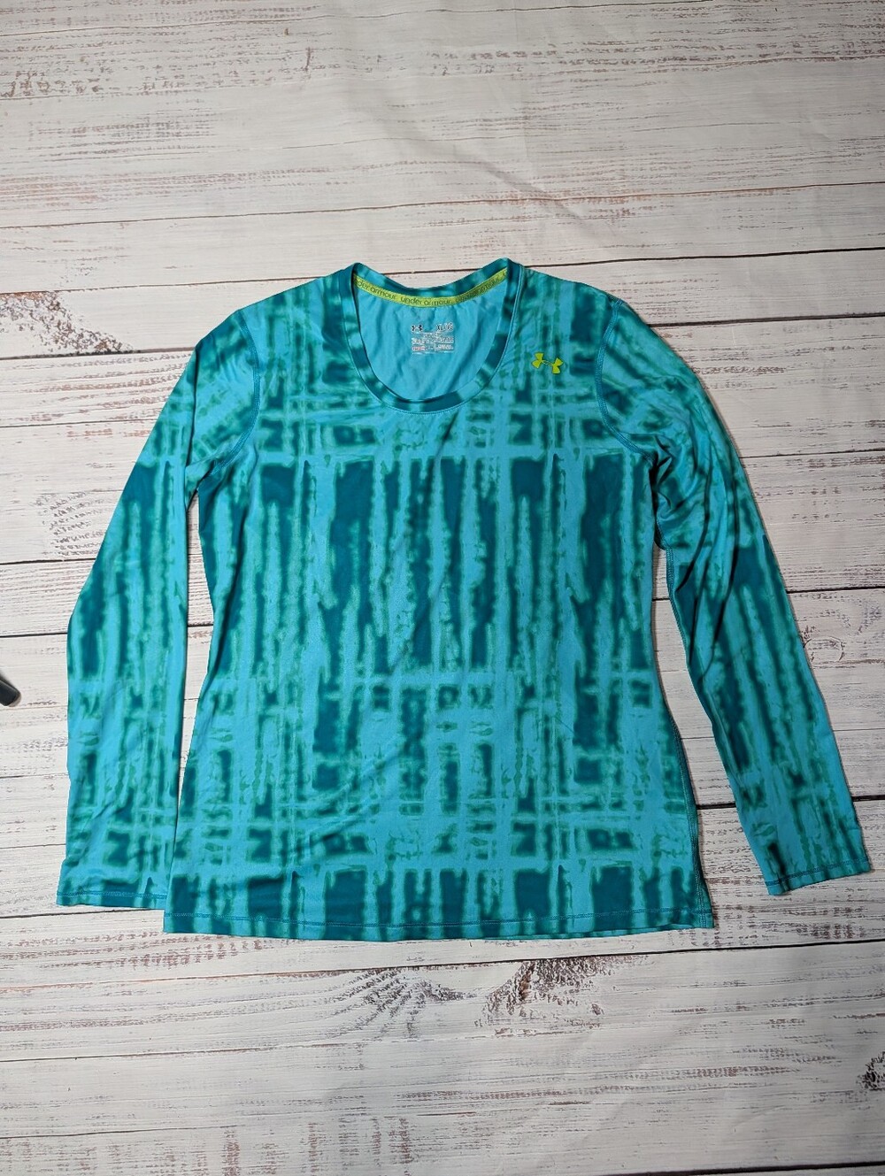 Under Armour HeatGear Long Sleeve Athletic Shirt XL Teal Blue Printed Top - Picture 2 of 11